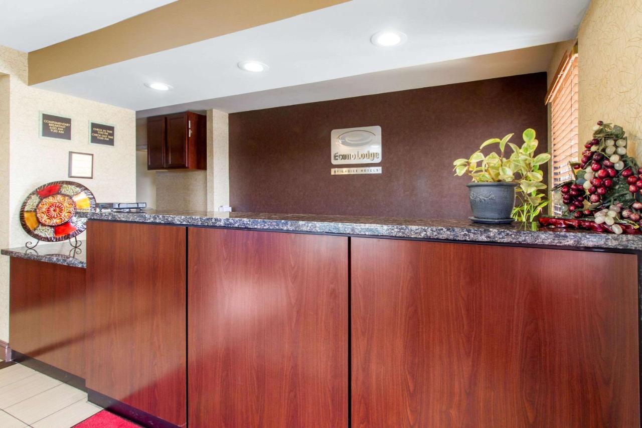 Econo Lodge Lenoir City Dış mekan fotoğraf